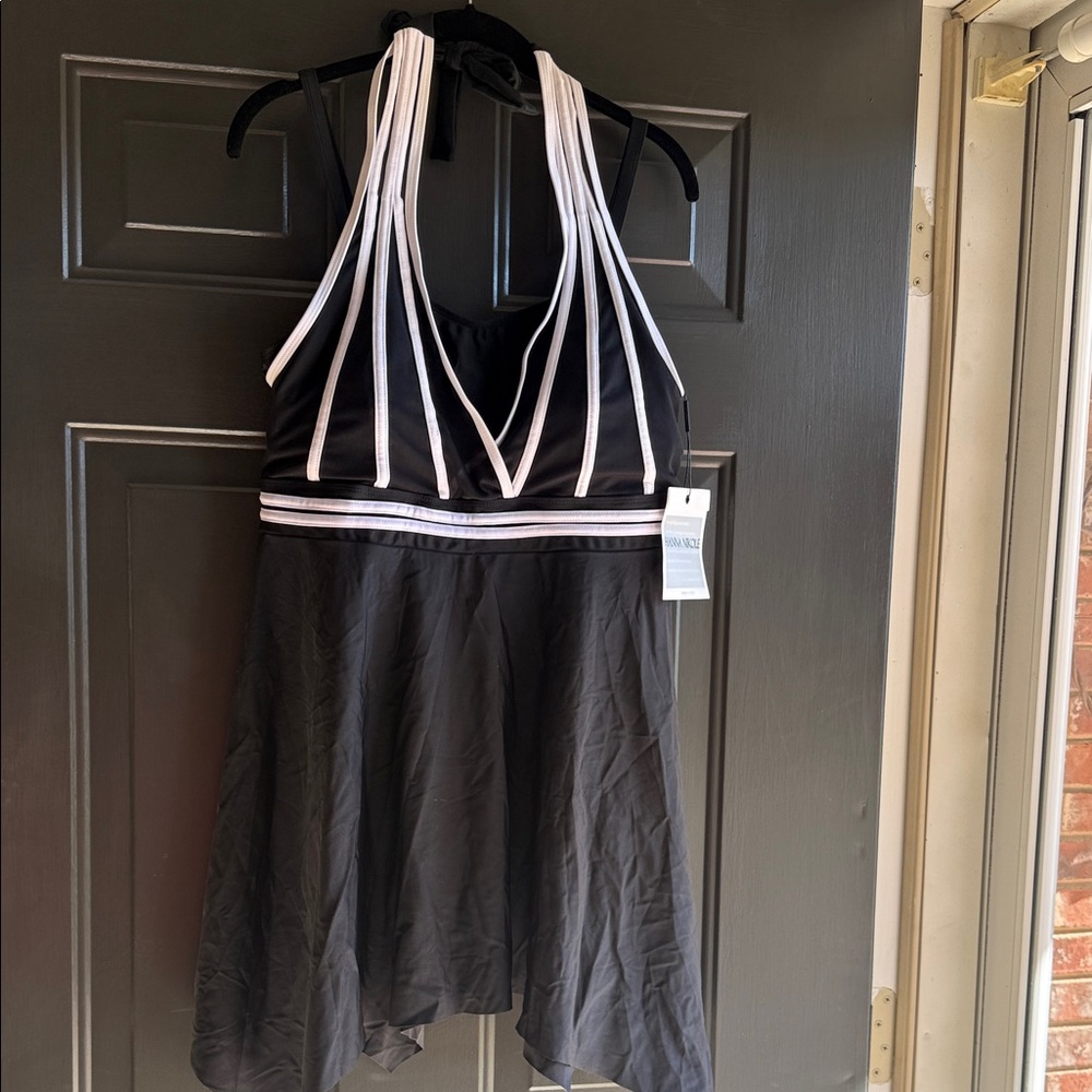 Elegant Black and White Women's Swim Dress